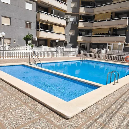 Comfortable In With Pool And Near The Sea * Torrevieja