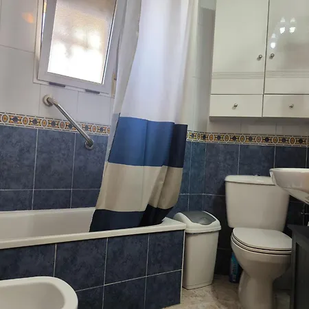 Comfortable In With Pool And Near The Sea